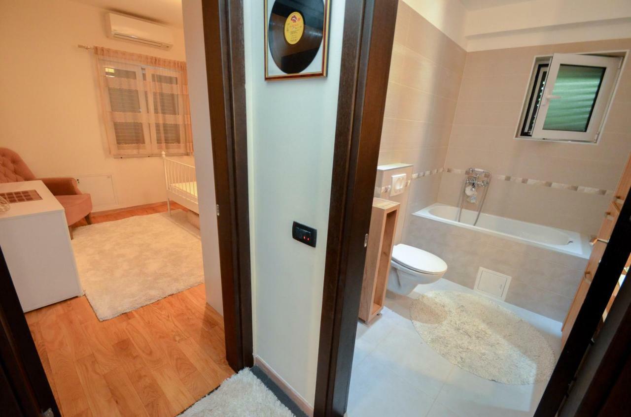 קוטור Apartment Radulovic מראה חיצוני תמונה