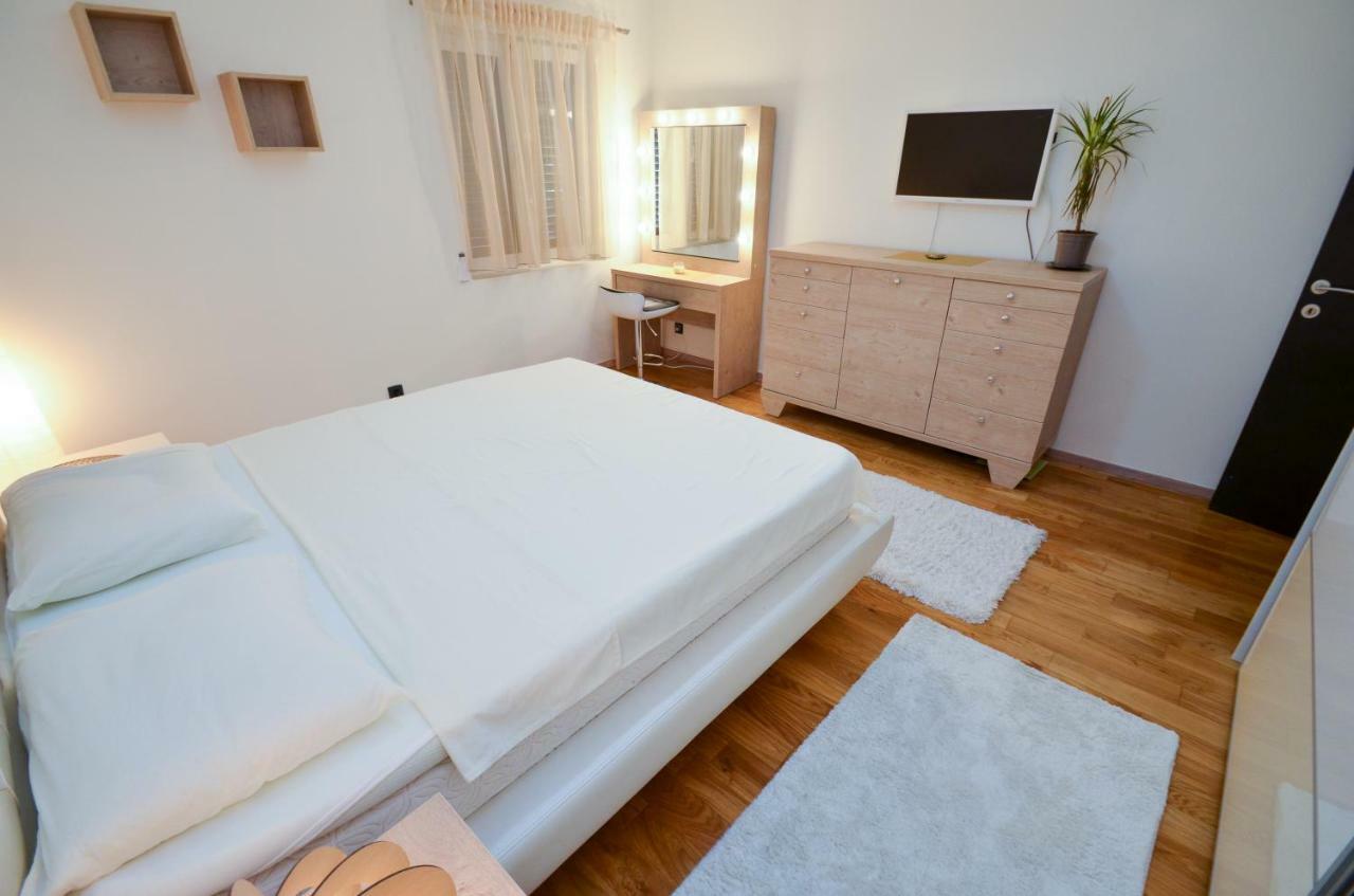 קוטור Apartment Radulovic מראה חיצוני תמונה